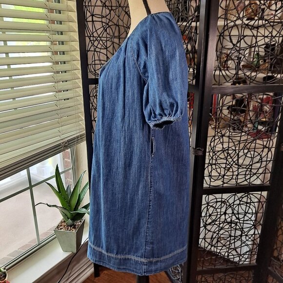 Free Assembly Size Small Denim Dress Short Sleeve V-Neck Medium Blue EUC - Picture 7 of 13